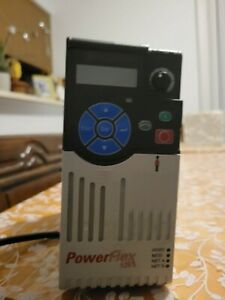 Allen-Bradley 25B-B8P0N104 PowerFlex 520 AC Drive
