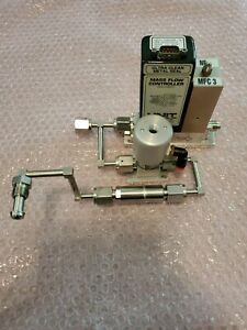 UNIT UFC-1260A 100 SCCM N2 NF3 MASS FLOW Controller used w/ Amat weldment