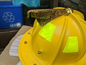Cairns Yellow N6A Houston Leather Fire Helmet Bourkes Ratchet firefighter