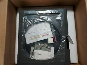 HONEYWELL DR45A2-1100-00-000-0-RA0000-0 - Circular Chart Recorder - NIB