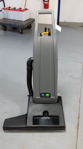 Tennant v-wa-26 wide area vacuum 26&#034; great condition! commercial 10 liter! for sale