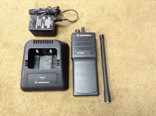 Motorola HT1000 VHF radio with charger ant. great condition H01KDC9AA3DN #2