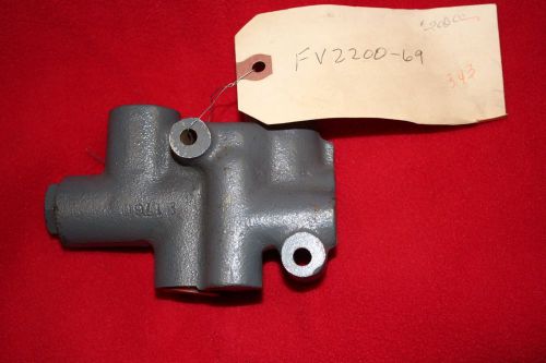 Webster hydraulic flow divider valve fv2200-69 for sale