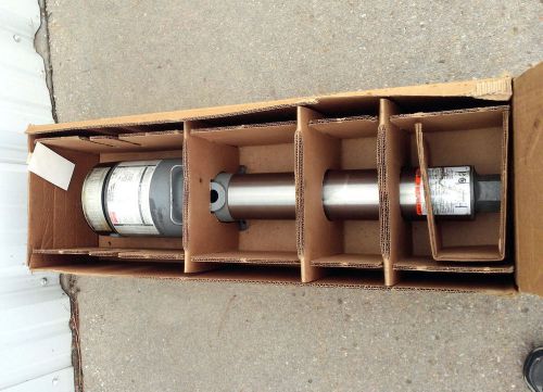 Dayton 9NC11A Pressure Booster Water Pump W/ 1-1/2 HP Motor 3PH M31c