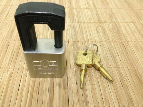 *very high security padlock!* 40mm ankeh padlock~ 2 keys! for sale