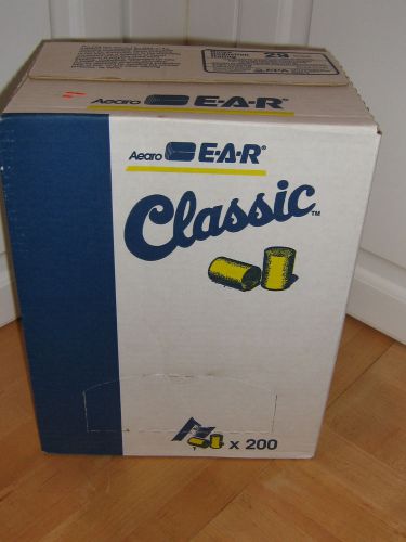 200 CLASSIC FOAM DISPOSABLE EAR PROTECTION $12.00 SHIPPING U.S.A.