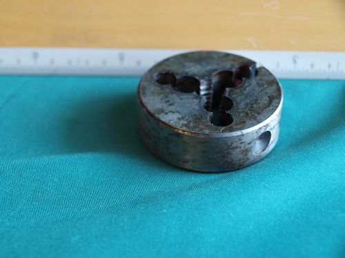 MADE IN USA ROUND DIE 5/16- 18 NC HSS USA   This used  die measures 1  1/2  inc