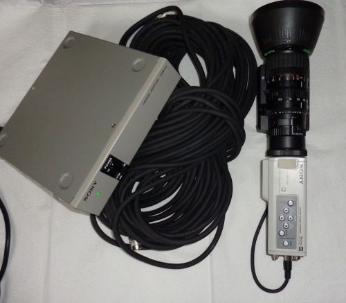 Sony DXC-390 Color Camera with Fujinon TV-Z VCL-614WEA w/CMA-D2 and cable