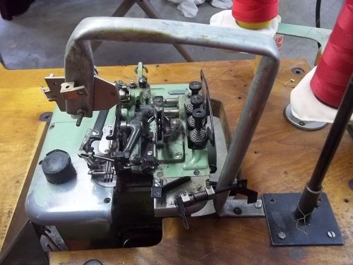 Wilcox &amp; Gibbs Industrial SUPERLOCK Sewing Machine MODEL 613 C 56725 MS