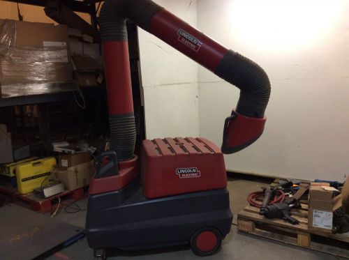 (1) USED LINCOLN ELECTRIC MOBIFLEX 200-M CPL BLOWER WITH HOSE