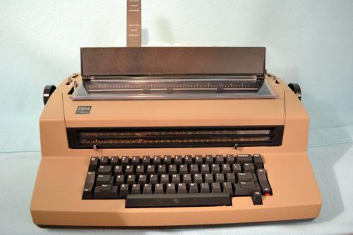 IBM Correcting Selectric III Typewriter w/ fonts, extras, and manual elehosp