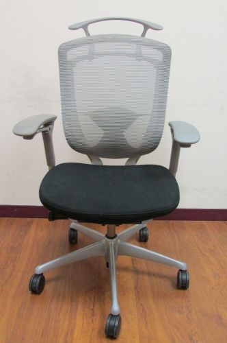 Teknion contessa office chair-black seat, beige mesh back w/ lumbar #10401 for sale