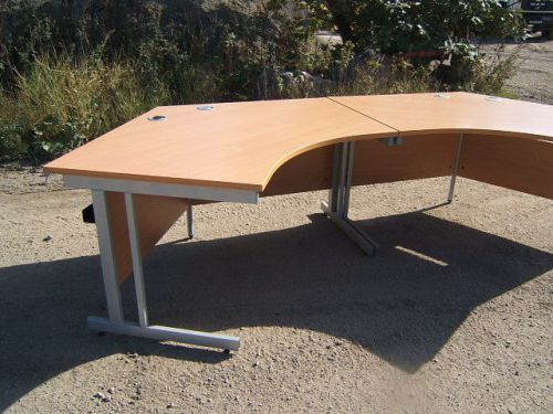 Modern lightoak desk. for sale