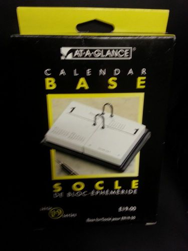 At-a-Glance 19-Style Desk Calendar Base (3&#034; x 3 3/4&#034;)