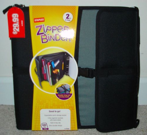 BRAND NEW Staples Zipper Binder
