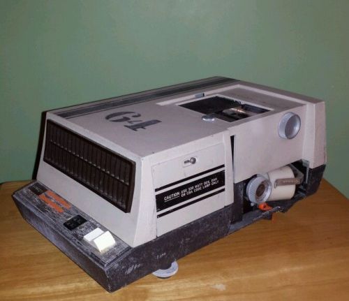 SINGER SM1000 MODEL 610 PROJECTOR