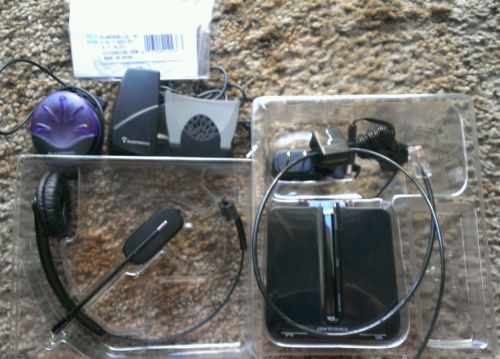 Plantronics c054 wireless headset system w/many extras! for sale