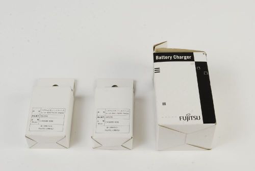 NEW Fujitsu CA54200-0090 Battery x2 &amp; NEW FMWBC1 Charger for Barcode Scanner