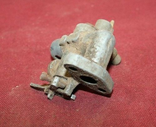 Briggs &amp; Stratton WMB Carb Gas Engine Motor Flywheel Carburetor 11