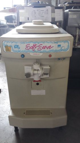 2009 Taylor 142 Soft Serve Frozen Yogurt Ice Cream Machine WORKING Air Cooled