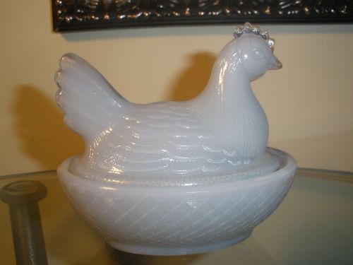 Light Gray Glass salt cellar hen chicken on nest basket dish