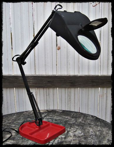 MAGNIFYING Task Office Desk table LAMP w/ 3 Compart Red CAST IRON BASE Swing Arm