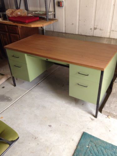 Vintage Mid Century Steelcase Metal Office Desk Avacado Green With Keys