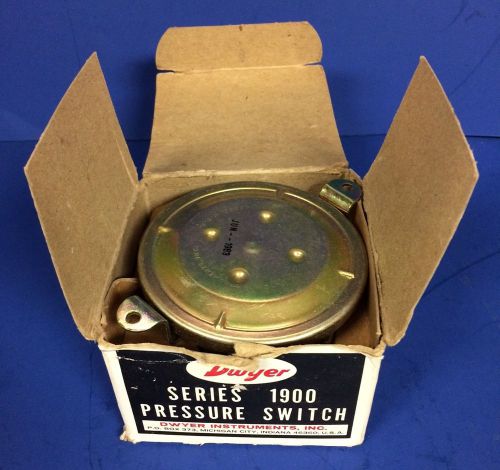 Dwyer Series 1900  Pressure Switch ~ Model No. 1910-00 ~ NEW