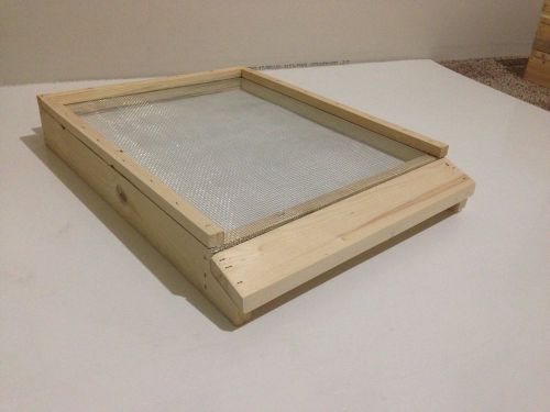 Screened Hive Bottom Board for 10 Frame