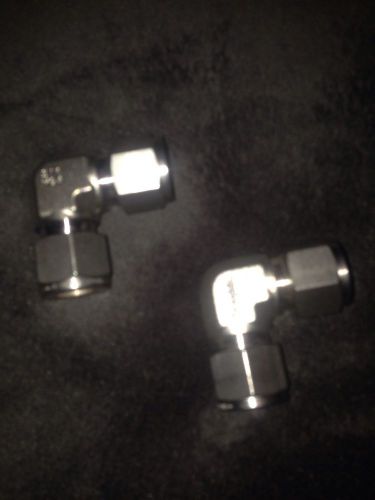 Swagelok lot 2 tube fitting, union, elbow 1/2 in. tube ss for sale