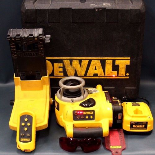 Dewalt 18v cordless self-leveling rotary laser kit dw077 w/ remote dw0774 for sale