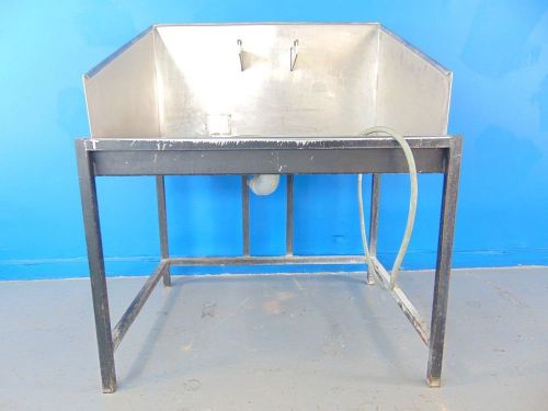 Stainless animal veterinary rinse down wash/work table w/iron stand for sale