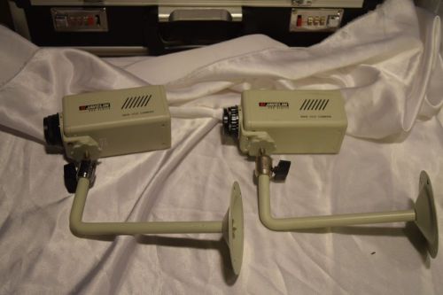 Lot of 2 JAVELIN CCD  B &amp; W  SECURITY CAMERA  WITH BASE &amp; 4MM Lens