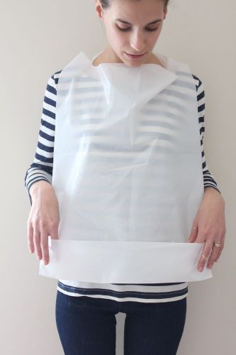 DISPOSABLE ADULT BIBS WITH CRUMB CATCHER CASE OF 500 FREE SHIPPING