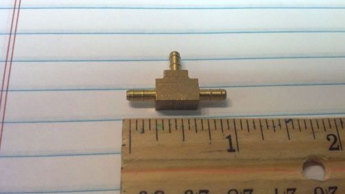 BRASS BARBED TUBE FITTING FOR VACUUM, TEE FOR 0.096&#034; TUBE I.D.
