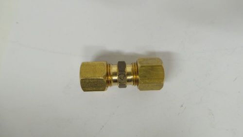 Lasco 17-6211 1/4-inch compression brass union    a000853v for sale