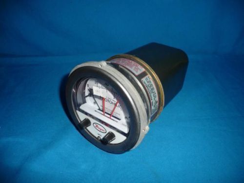 Dwyer series a3000 3001av c photohelic pressure switch/gage for sale