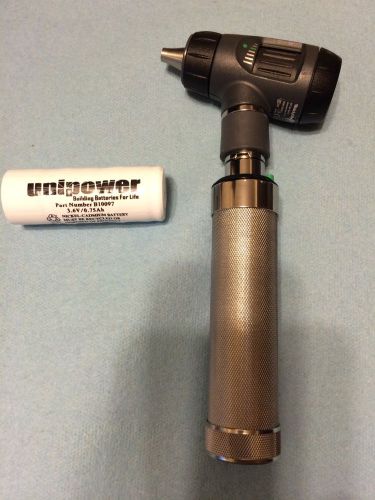 Welch Allyn 3.5v MacroView Otoscope with Rechargeable Handle - 23810