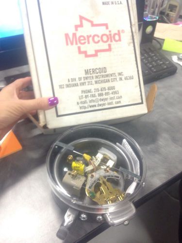 Mercoid DAF-31-153-9 Electrical Pressure switch New In Box