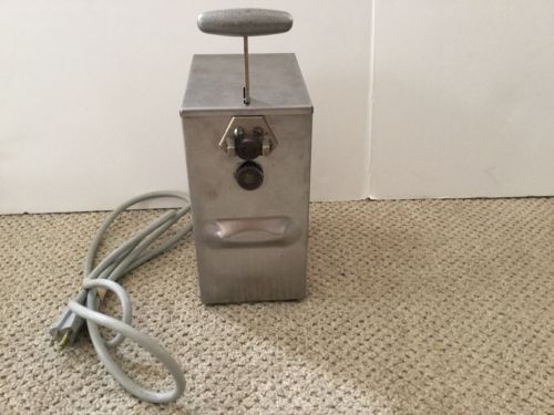 Edlund Commercial Electric Can Opener~ Model 266~ Single speed