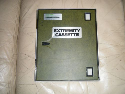 Dupont Cronex 10 x 12 Extremety Cassette w/ Extremity I Screen X-Ray Film