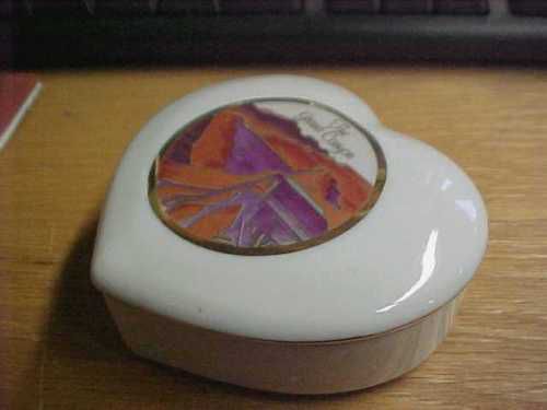 HT vintage porcelain ring box The Grand Canyon souvenir