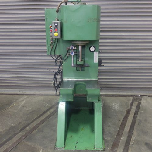 6 ton denision c frame hydraulic press, very nice for sale