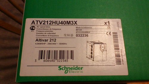 Schneider Electric Variable Frequency Drive 5 HP 208-240 Volts NEW#ATV212HU40M3X