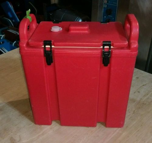 Cambro Insulated Soup Carrier Model# 350LCD Our#1