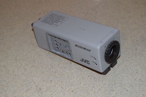 JVC LOWLUX TK-980U COLOR VIDEO CAMERA MODEL TK-980U (BB)