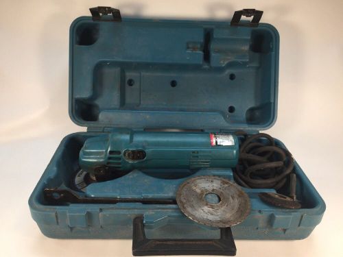 Makita N9514B 4&#034; Angle Grinder With Case, Wrench, Wheels. Beast Of A Grinder