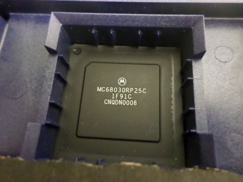 MC68030RP25C MOTOROLA IC MPU RISC MONOLITHIC 32BIT 25MHZ 124PIN PGA