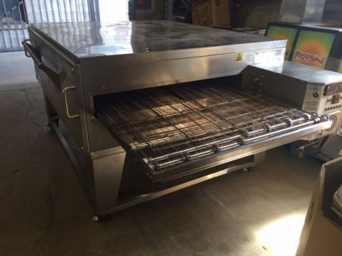 XLT Single Rack Gas Pizza Oven Model 3870