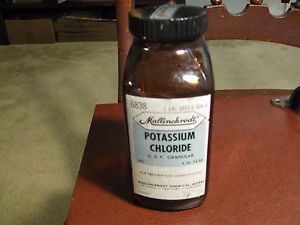 Mallinckrodt Potassium Chloride 1 Lb. Bottle, Empty.